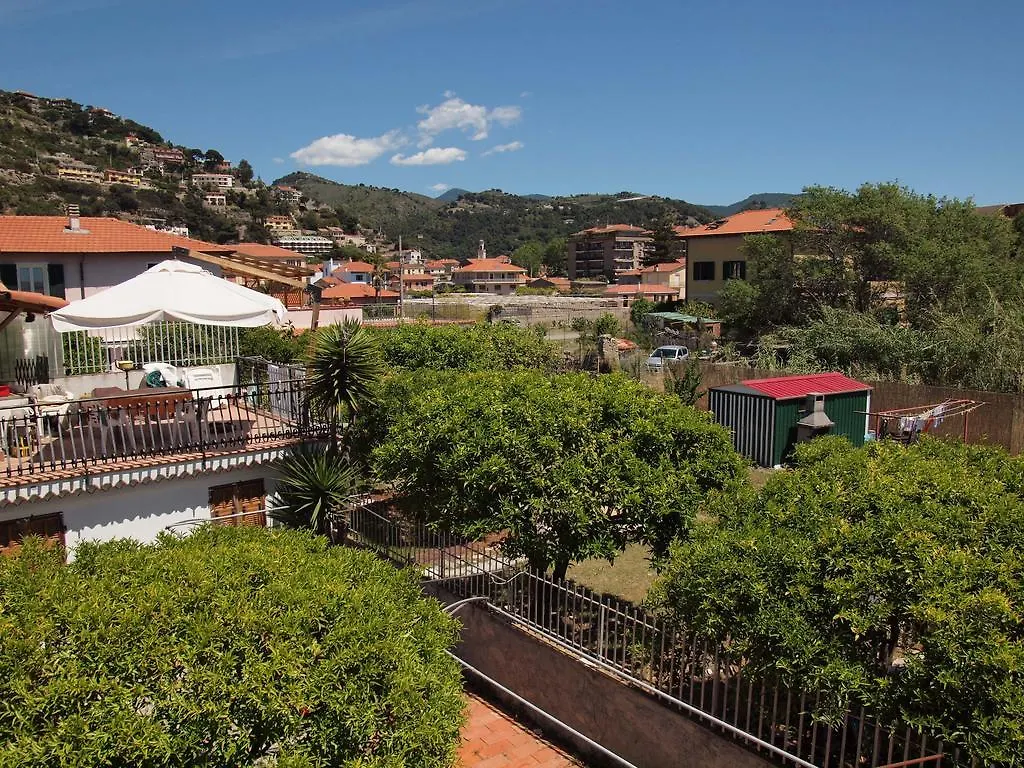 Appartamento Casa Vacanze Bungalow I Girasoli Ventimiglia Italia
