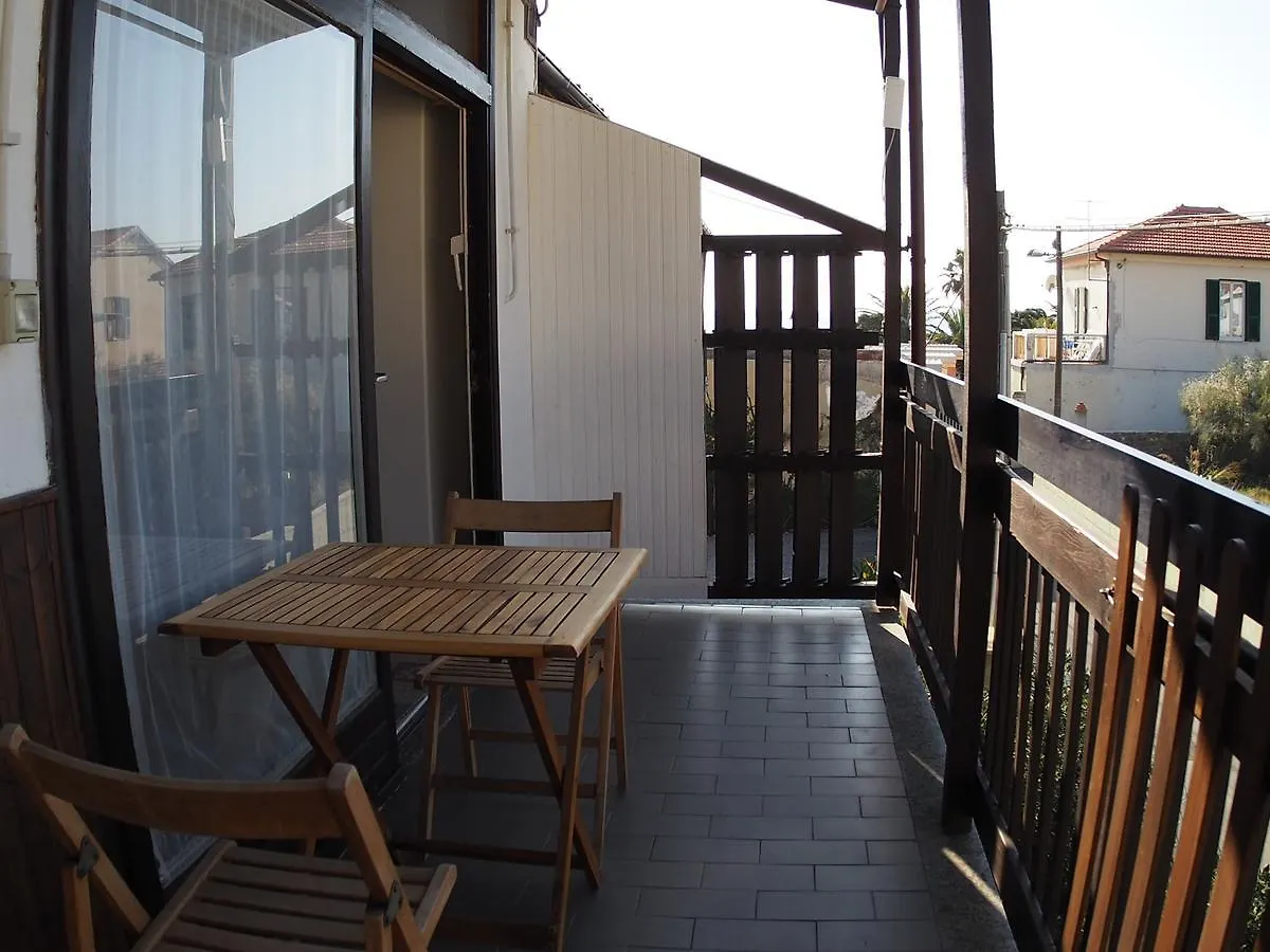 Casa Vacanze Bungalow I Girasoli Ventimiglia Appartamento