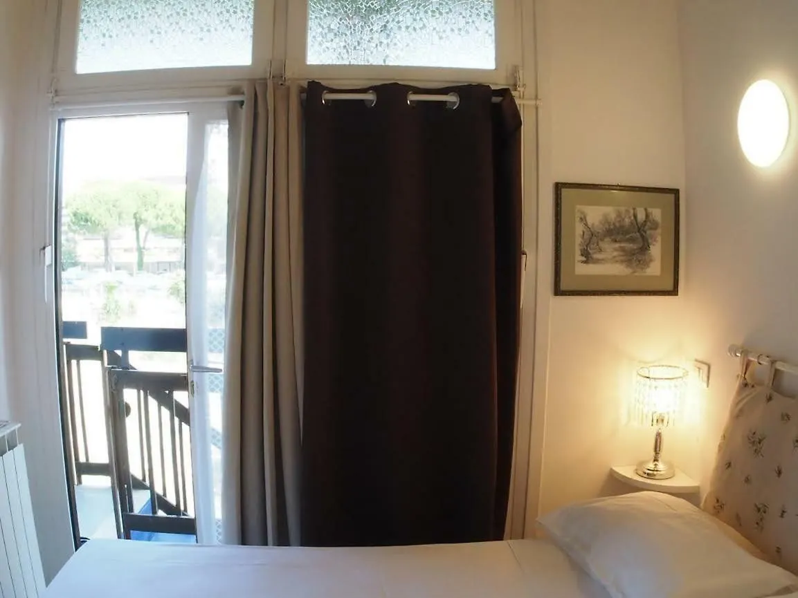 Casa Vacanze Bungalow I Girasoli Ventimiglia Appartamento