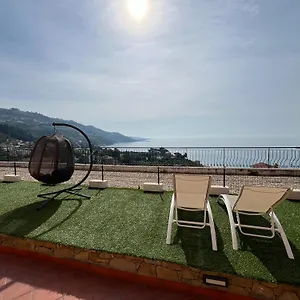 Un Mare Di Fiori Bauernhof